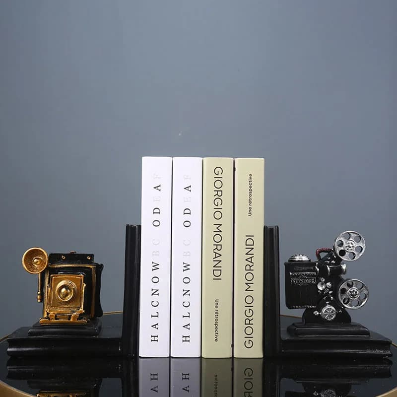 European Retro Bookends Books Rely On Book Stand Shelves Resin Home Office Ornaments Desk Top Books Magazine Finishing Rack