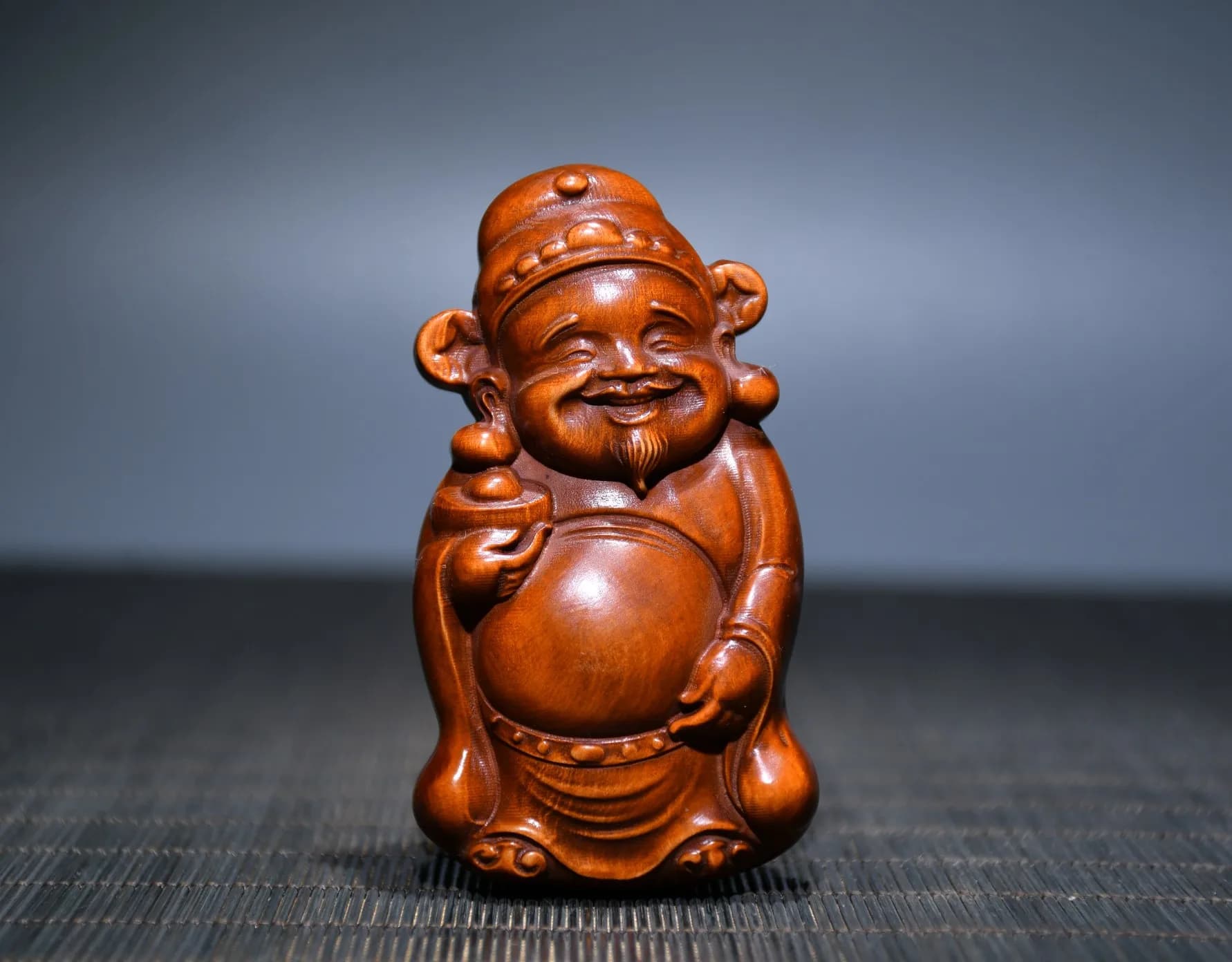 3"Tibetan Temple Collection Old Boxwood Yuanbao Coin God of Wealth Statue handle piece Gather fortune Worship Hall Town house
