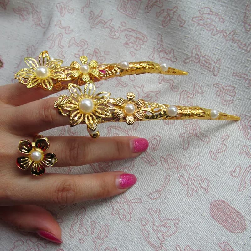 2 PCS Chinese Golden Customized Long Nails Decor Flower Beads Ancient India Dance 11CM