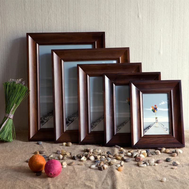 Mounted Wood Photo Picture Frame