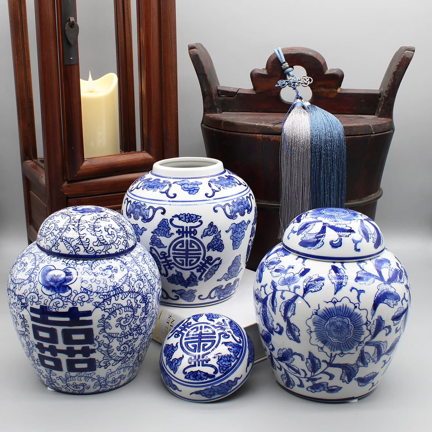 Ceramic pot, blue and white ceramics, table accessory, home decoration