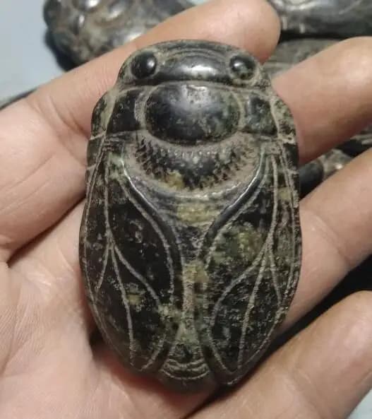Hongshan culture antique jade black iron meteorite cicadas statue