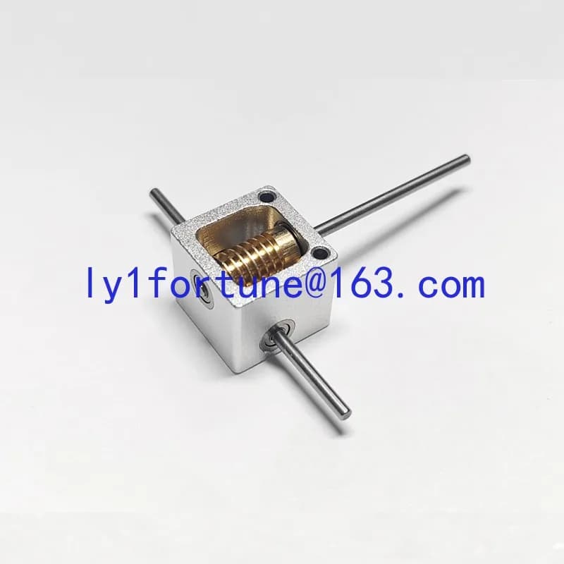 2/3mm Mini Worm Gearbox Right Angle Corner Gearbox Small 90 Degree Reduction Gearbox Commutator Transmission Box