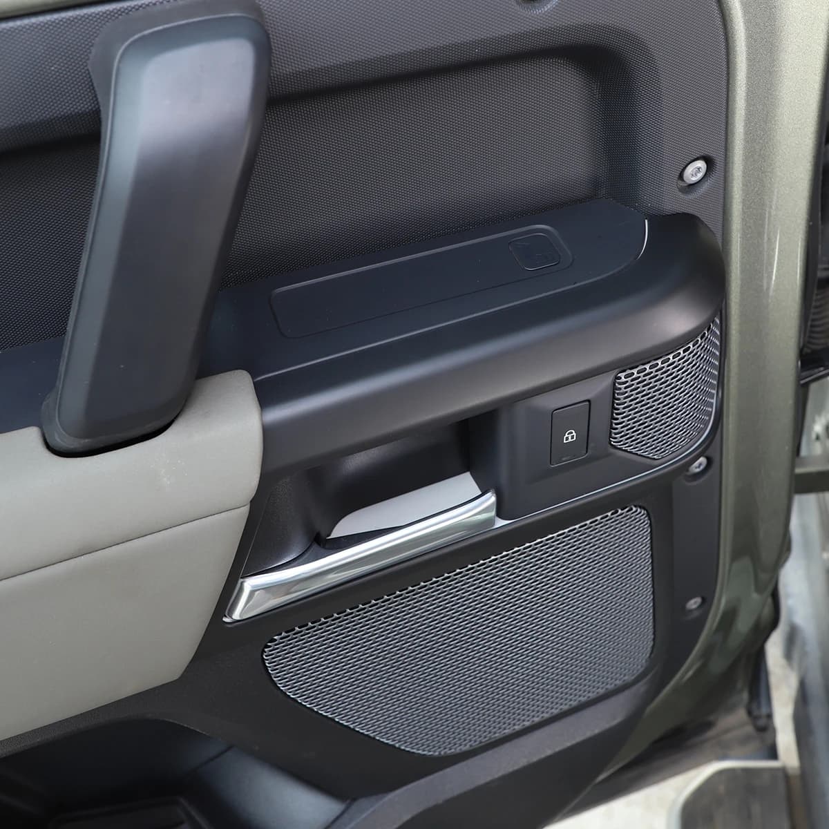 metyoucar For Land Rover Defender 110 20-25 Car Door Inner Handle Decorative Frame Cover Trim Stickers Interior Car Accessories