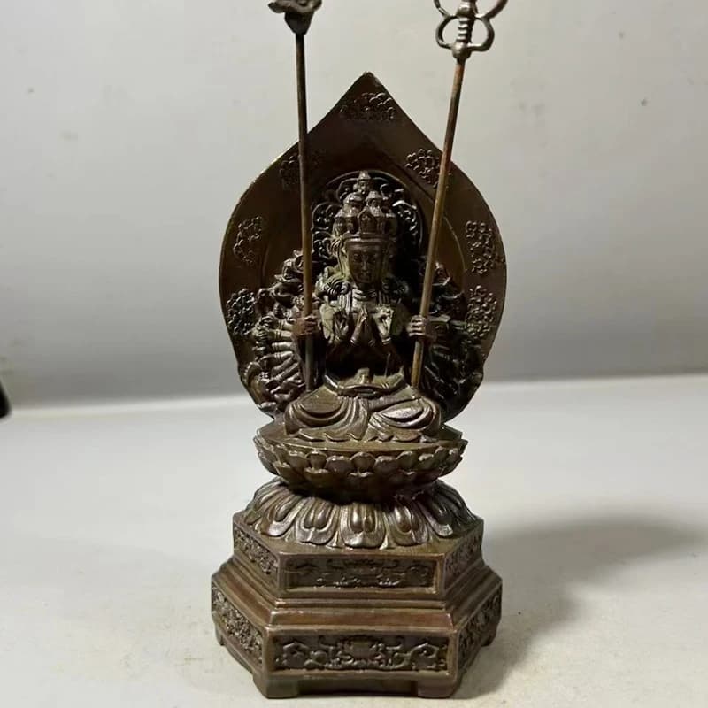 Thousand-Handed Ornament Sitting on Lotus, Guanyin Buddha Statue for Home Temple Supplies, Decorative Craf