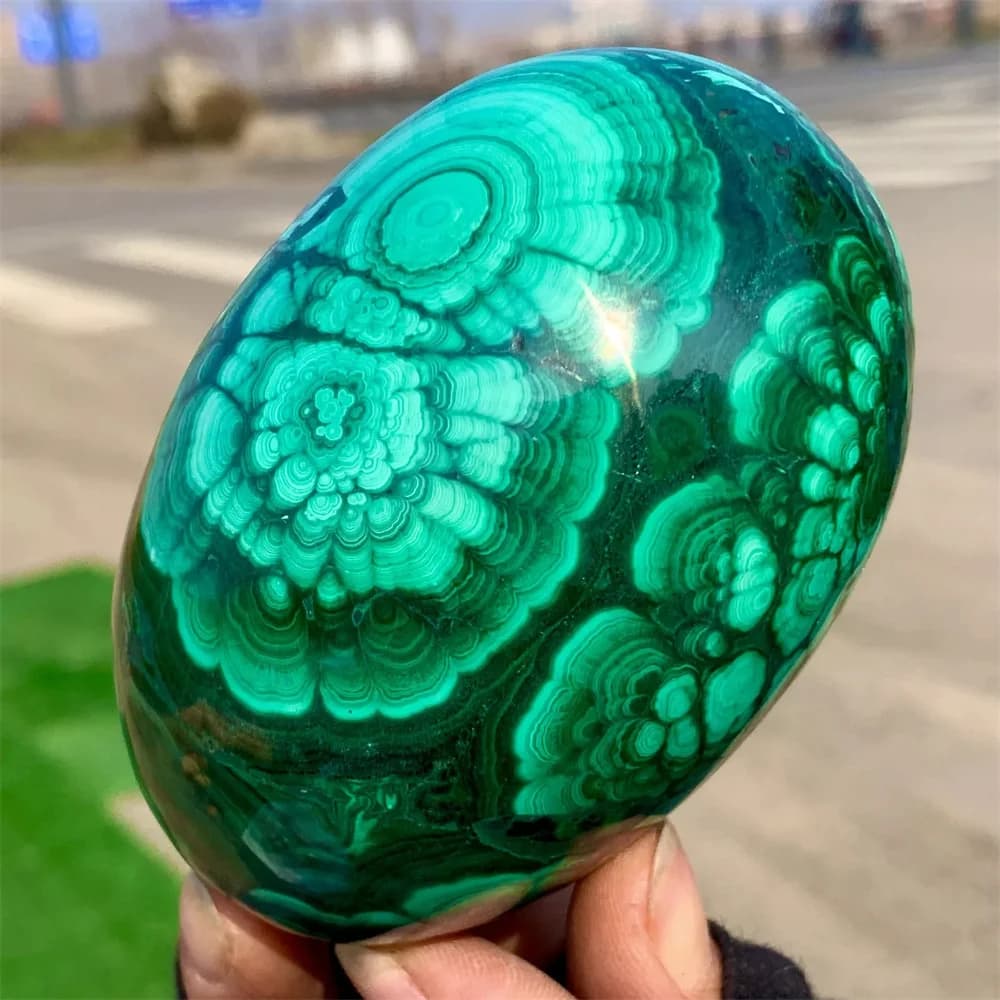 Natural Malachite Crystal Eggs, Energy Gems, Reiki Healing, Room Decoration, Gifts, Meditation, Purifying The Air