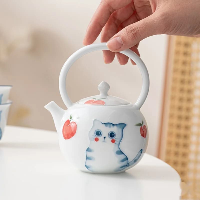 Chinese Hand Painted Teapot Cute Cartoon Porcelain Kettle Teapot Tea Ceremony