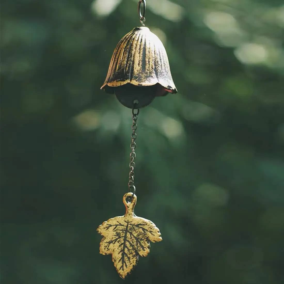 Japanese Landscape Traditional Lucky Small Wind Chimes Bell, Iron Bless Temple Wind Memorial and Sympathy Leaf Wind Bell
