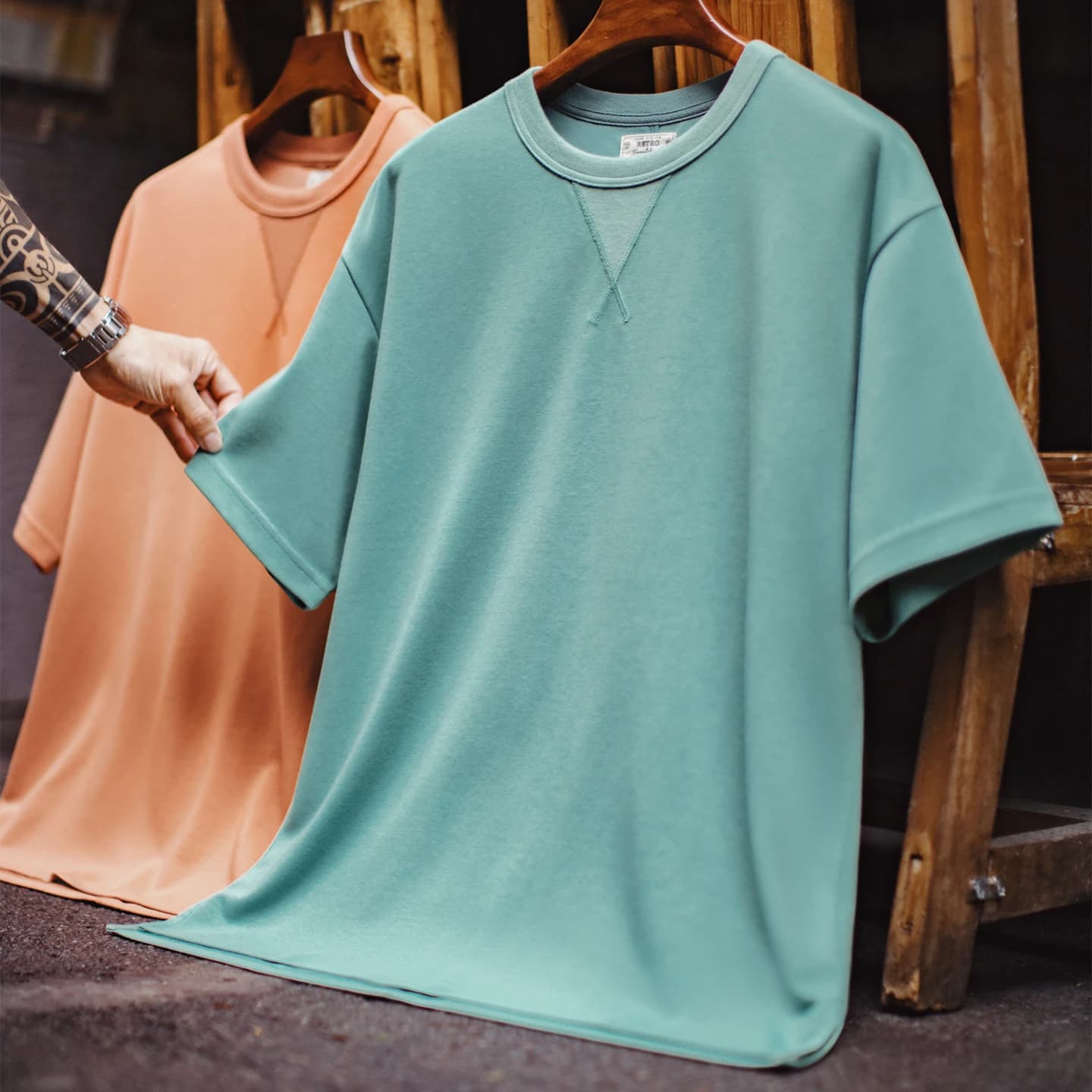 Maden Summer Men's T-Shirt Retro Crew Neck Loose Fit Solid Color Short Sleeve Casual Tee Wrinkle Free Triangular Ribbed Cuffs