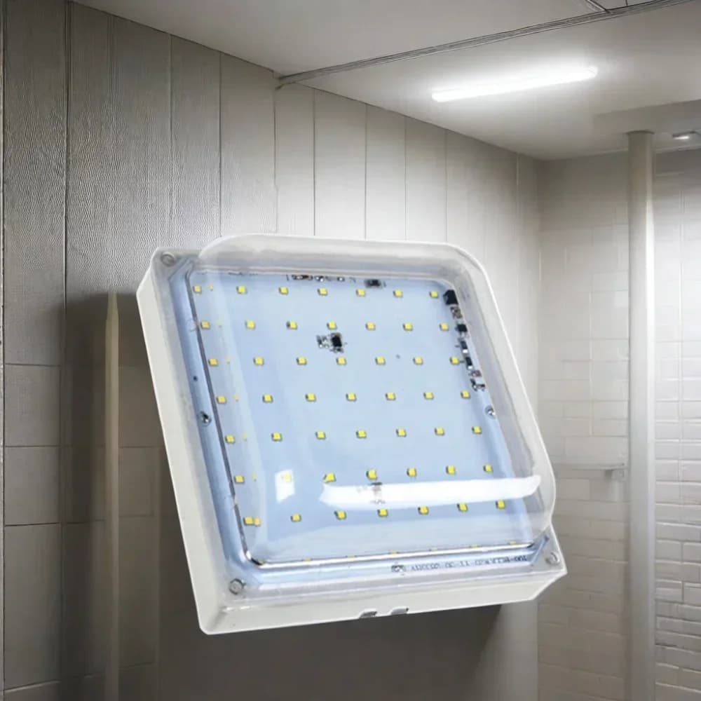 Hot Sales20W LED Batten Light Cold Room Warehouse Workshop Bathroom 220V Energy Efficient LED Lighting