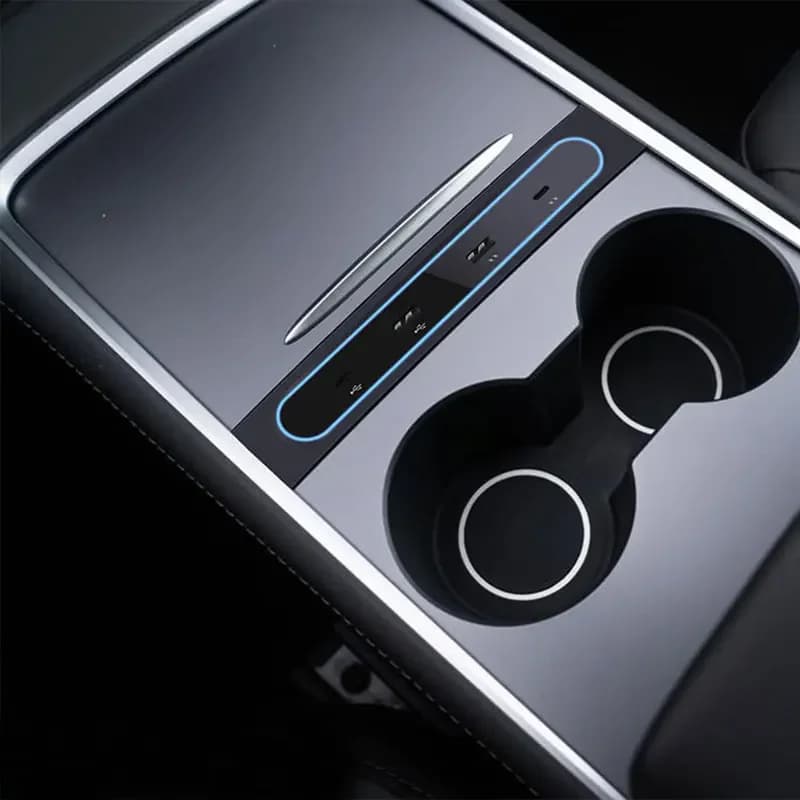 Docking Station For Tesla Model 3  21-22 Model Y 20-24 27W Quick Charger USB Shunt Hub Intelligent Car Adapter Powered