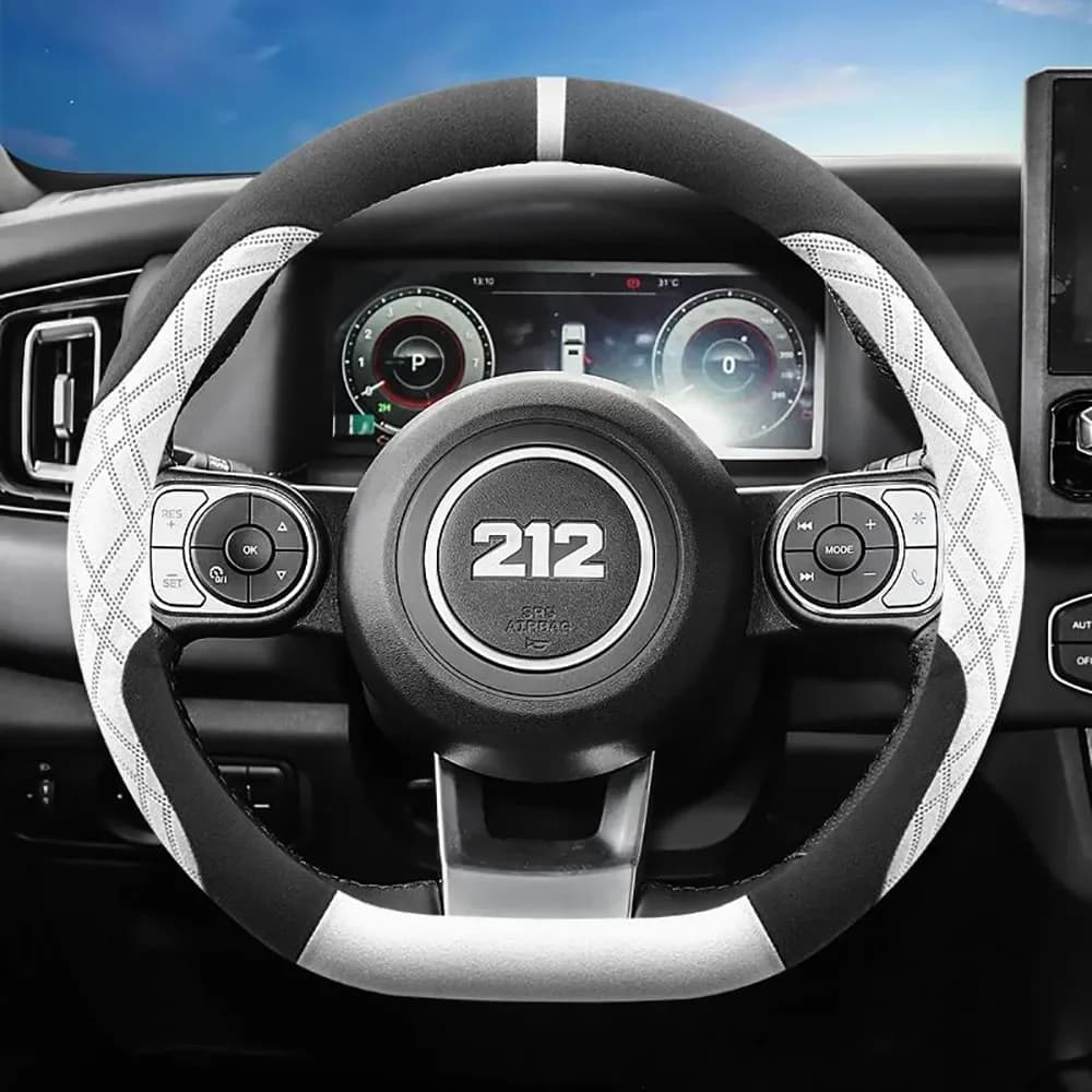 Car Leather Steering Wheel Cover Fit for BAW BAIC 212 T01 2024 2025 2026 Four Season Universal Steering Wheel Cover Accessories