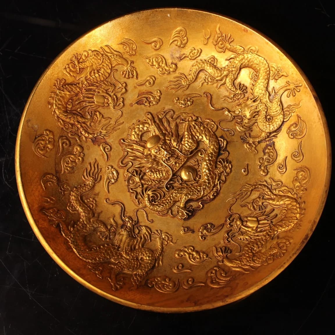 7"Tibetan Temple Collection Old Bronze Outline in gold relief Nine Dragons Plate plate ornament Gather fortune Town house