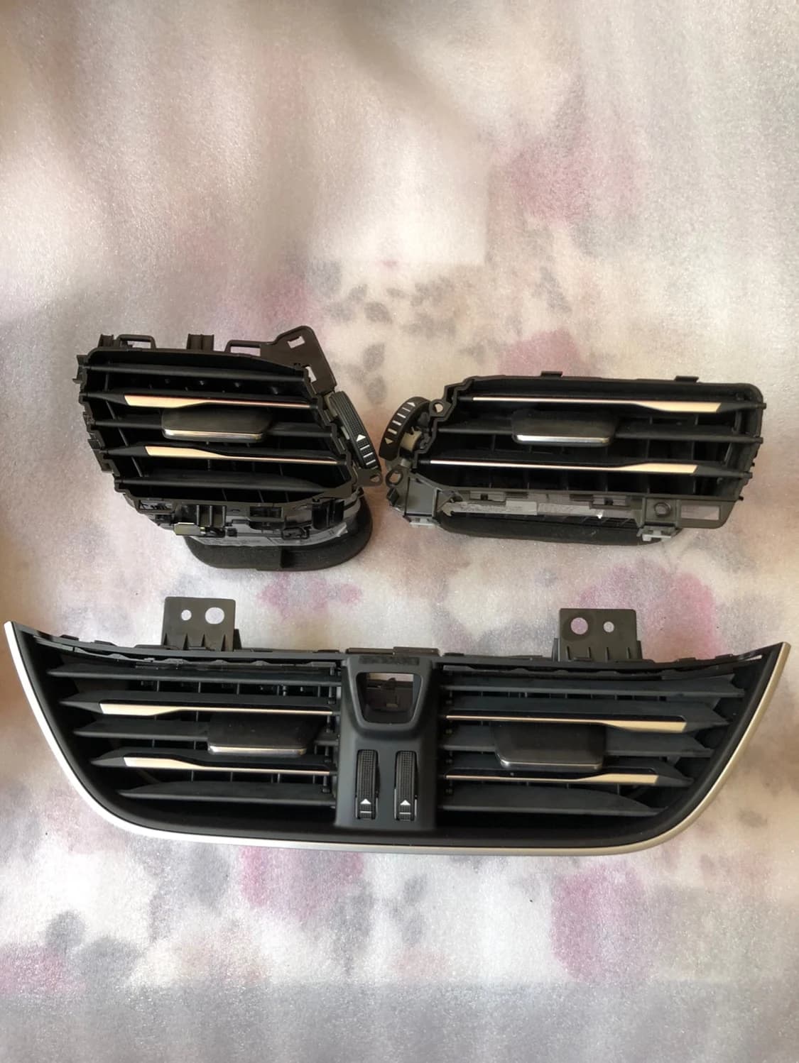 1pcs For Ford 19-23 Focus Dashboard Air Vent