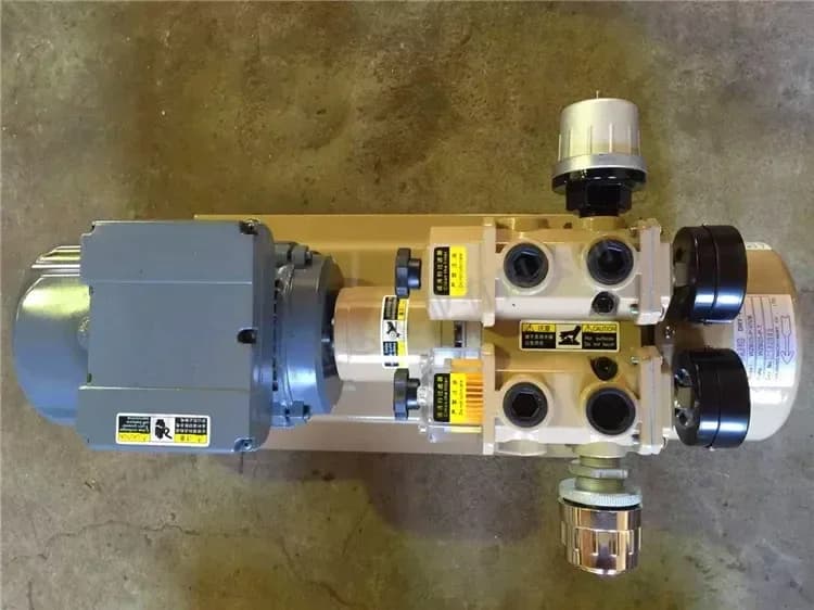 Oil-free vacuum rotary vane / air / printer air pump WZB15-P-V-03   3-phase power 380V