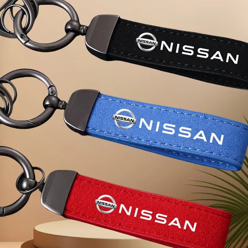 Car Keychain Rotating Horseshoe Key Ring For Nissan Qashqai J10 Juke Pulsar Sentra Altima Patrol Micra Auto Accessories