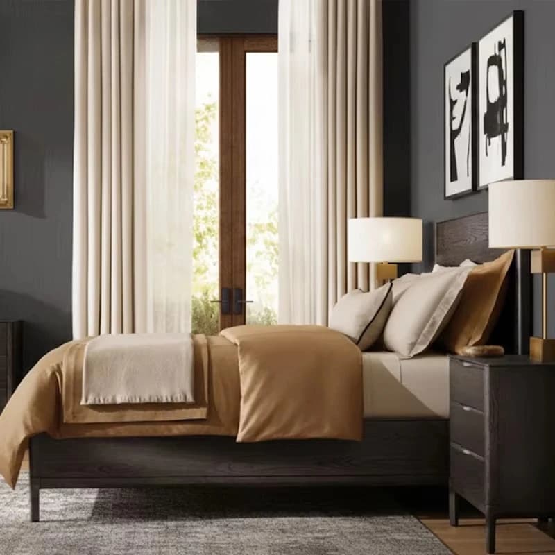 Modern Villa Resort Bedroom Bedding Set Deluxe Upholstered Bed Indoor Deluxe Modern Hotel Wooden Bed