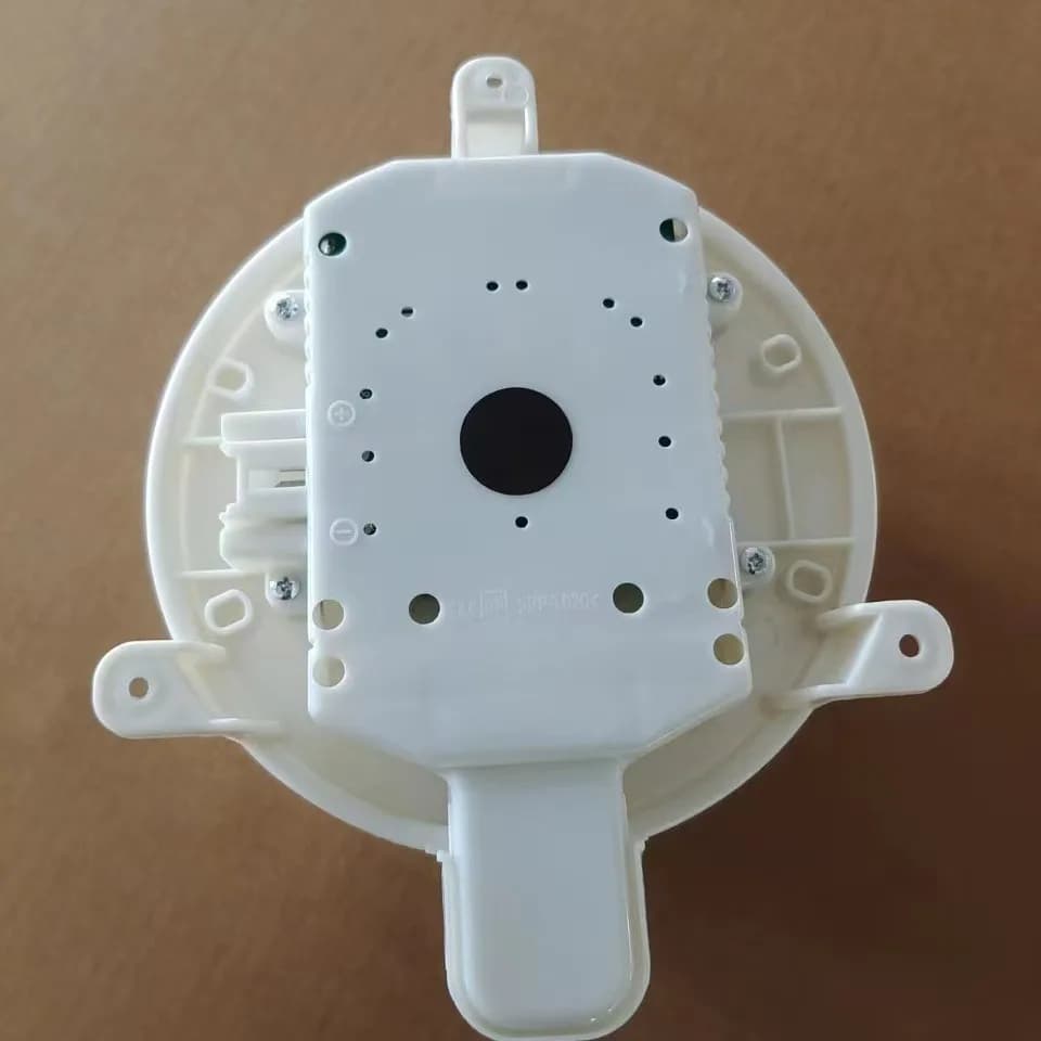 Le-xus 272600-0580 TQ116360-2240 87103-60481 blower