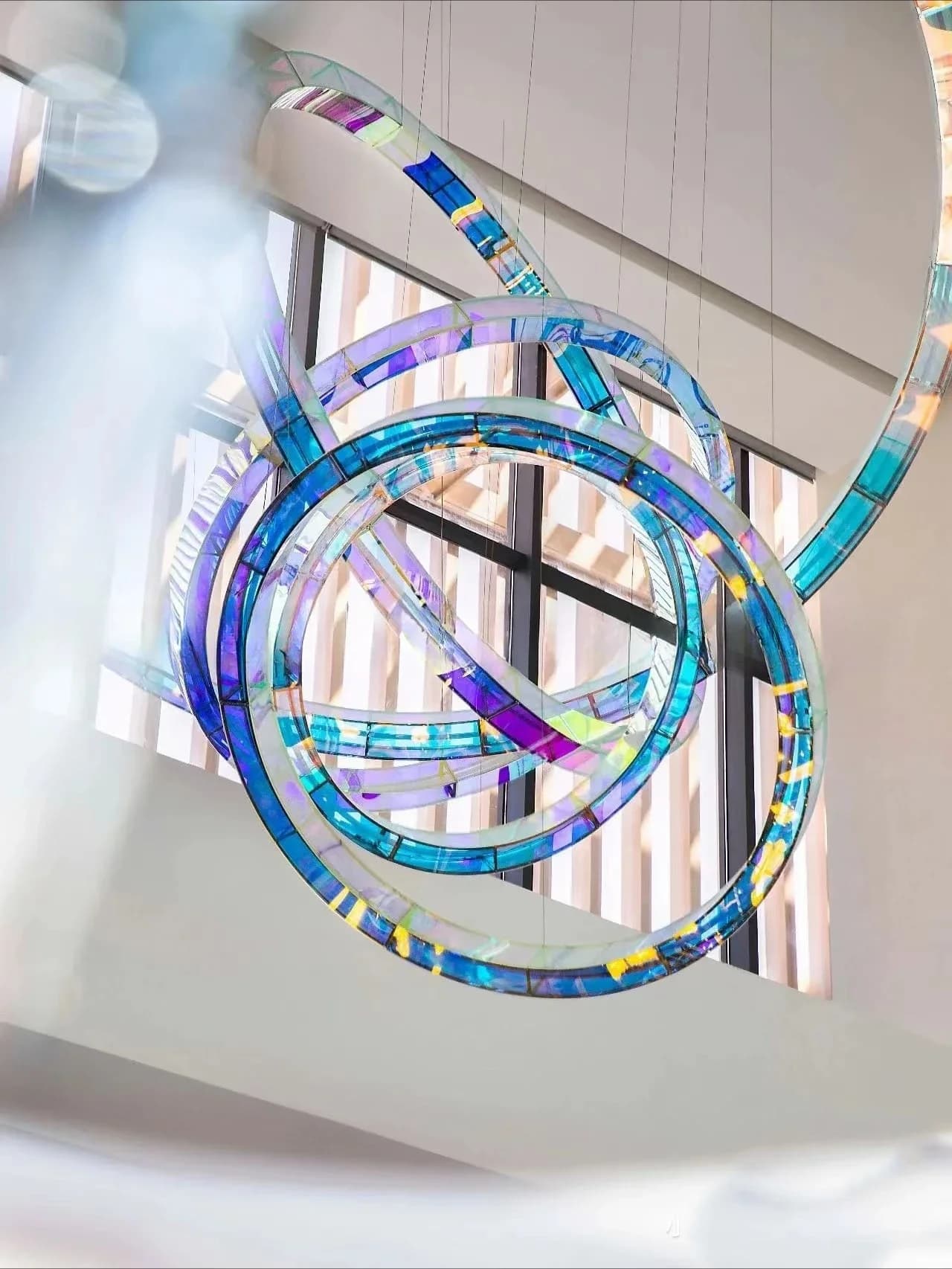 Acrylic color gradual change lamp, decorative home decoration, shopping mall display device
