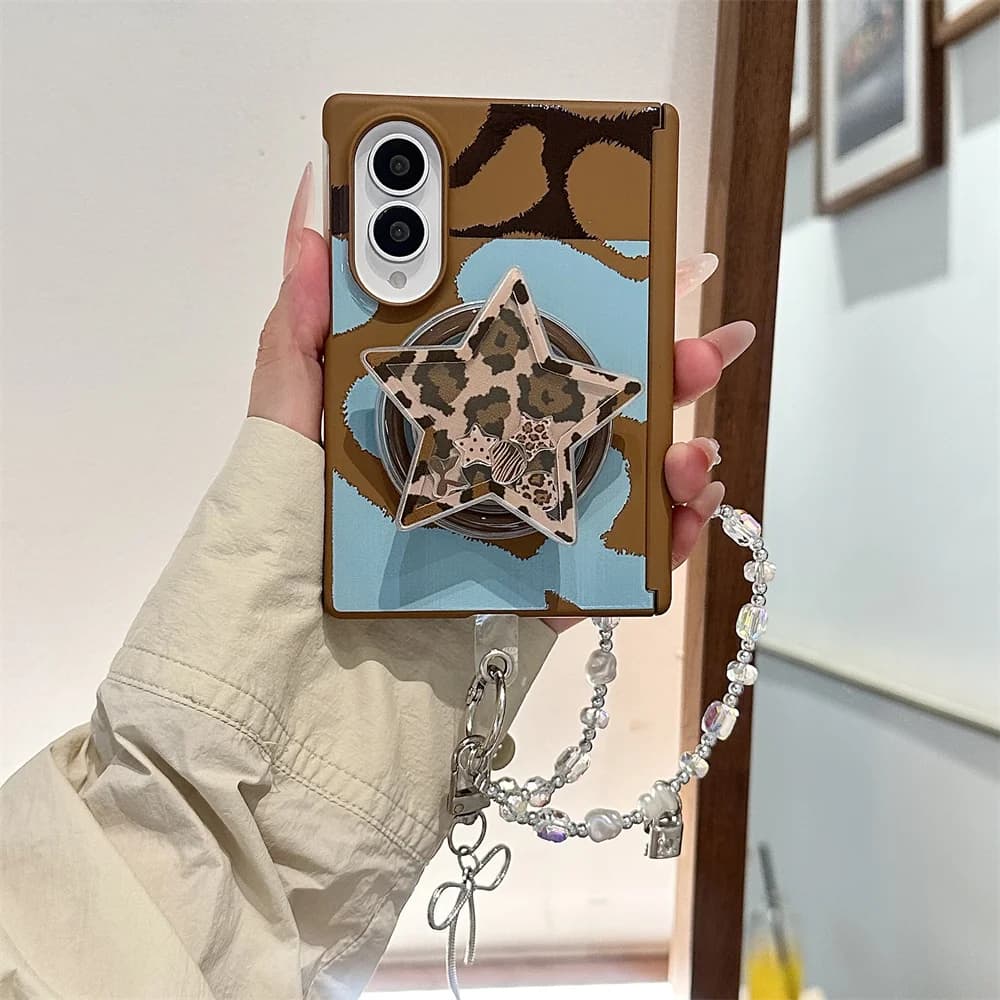Vintage Leopard Print Phone Case For Samsung Galaxy Z Fold8 Star Bracket Crystal Bead Wrist Strap Hinge Hard Foldable Shell