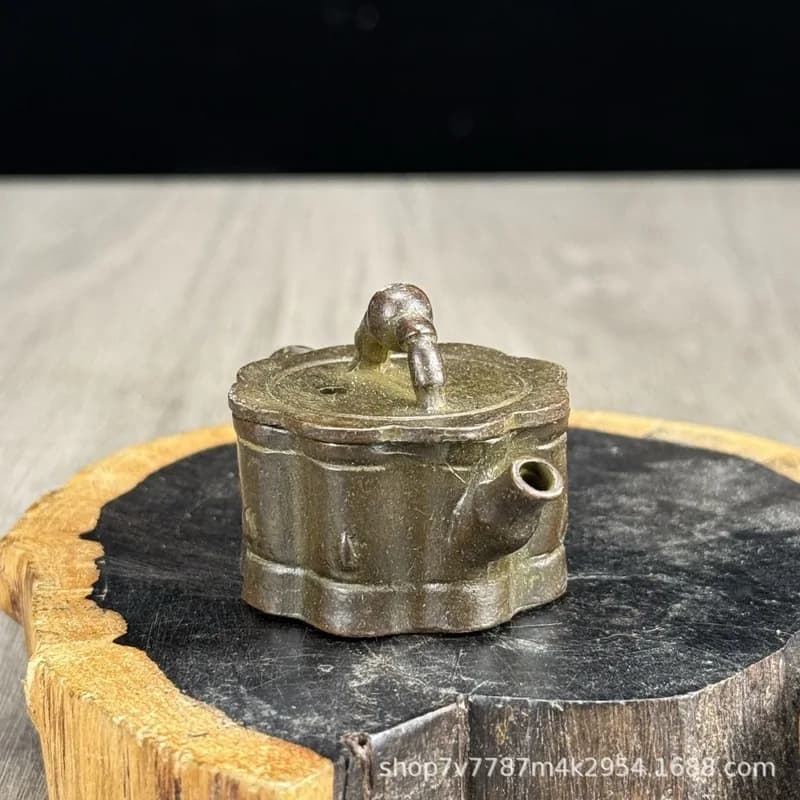 Brass alloy craft item with bamboo handle, home decoration ornament