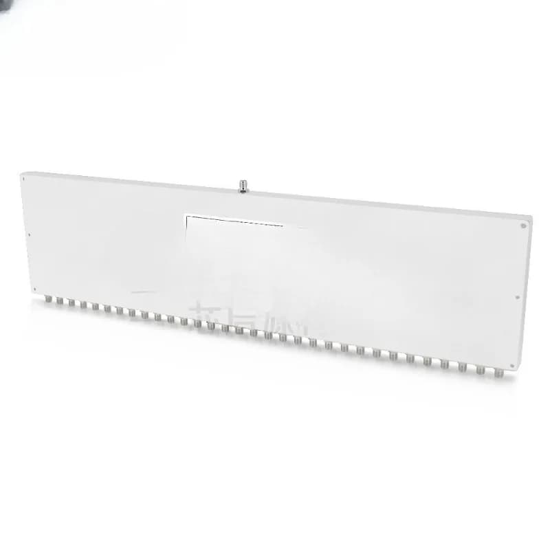 0.8-2 power divider, one point 32 power divider GPS signal RF combiner