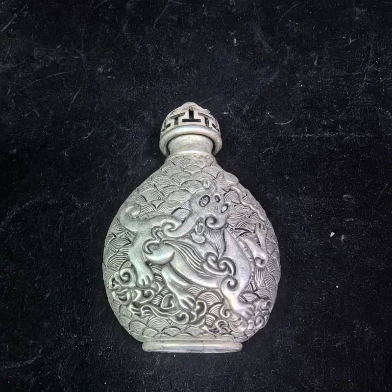Antique Crafts White Copper Silver-Plated Qilin Snuff Bottle Ancient Double Phoenix Snuff Bottle