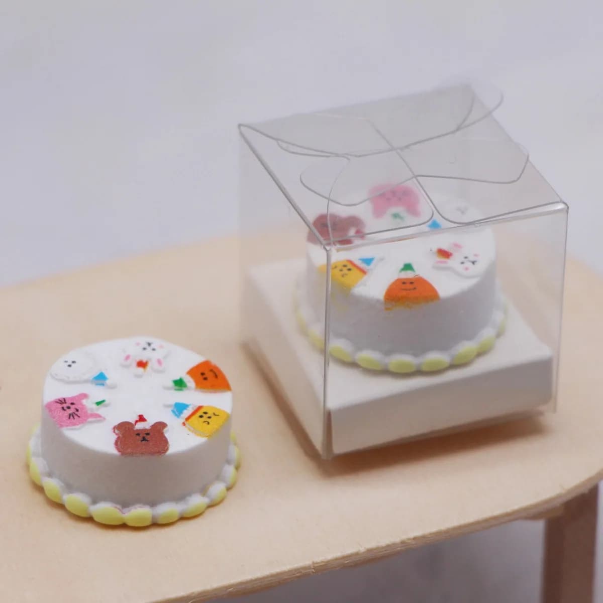 Mini Simulation Baking Dessert Birthday Cake Doll House Small Cloth Doll Miniature Food And Play Scene Decoration Matching Model