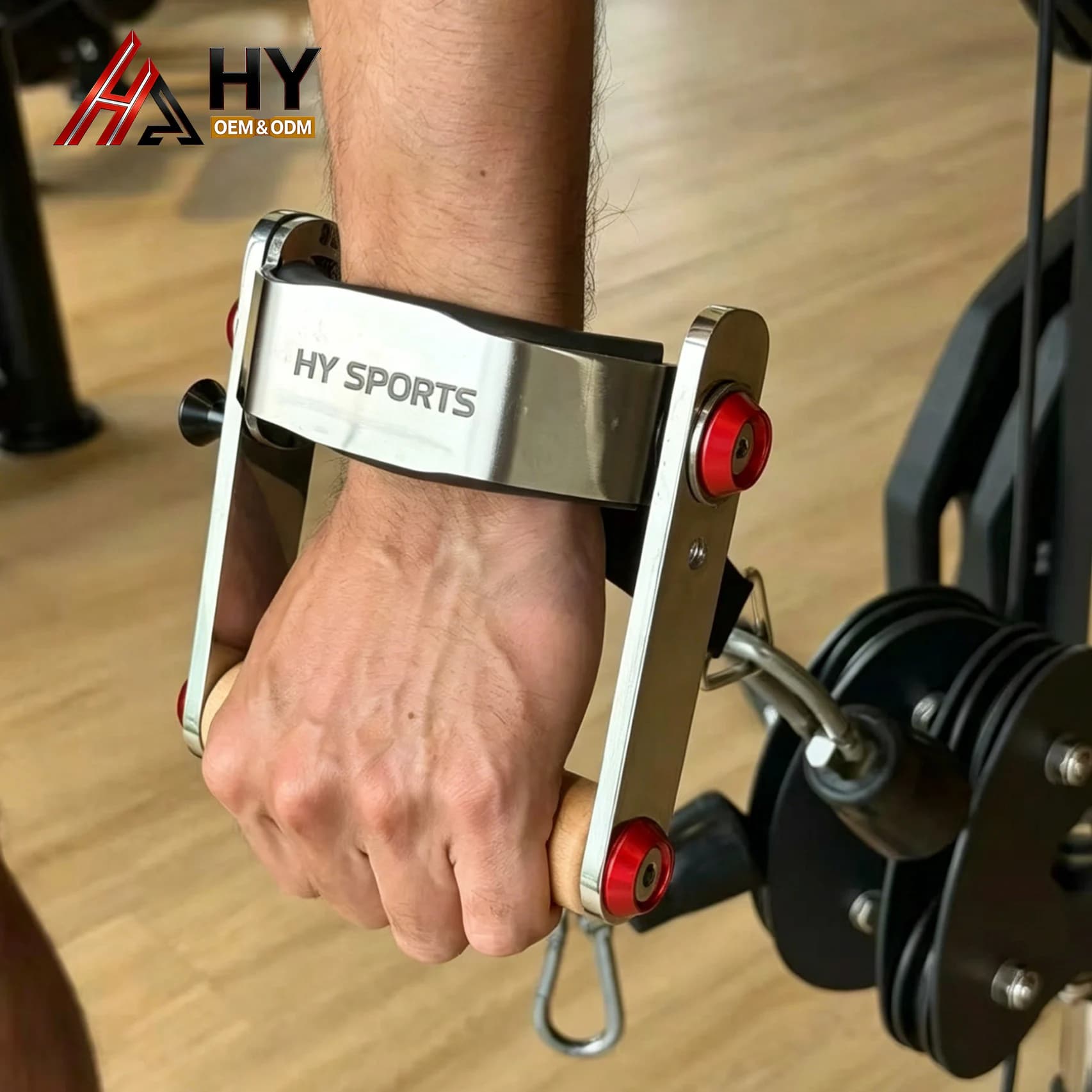 2026 Steel Cable Attachment Revolving Wrist Lock Handle for Shoulder Lateral Raise Lat Pulldown Tricep Training Wrist Protection