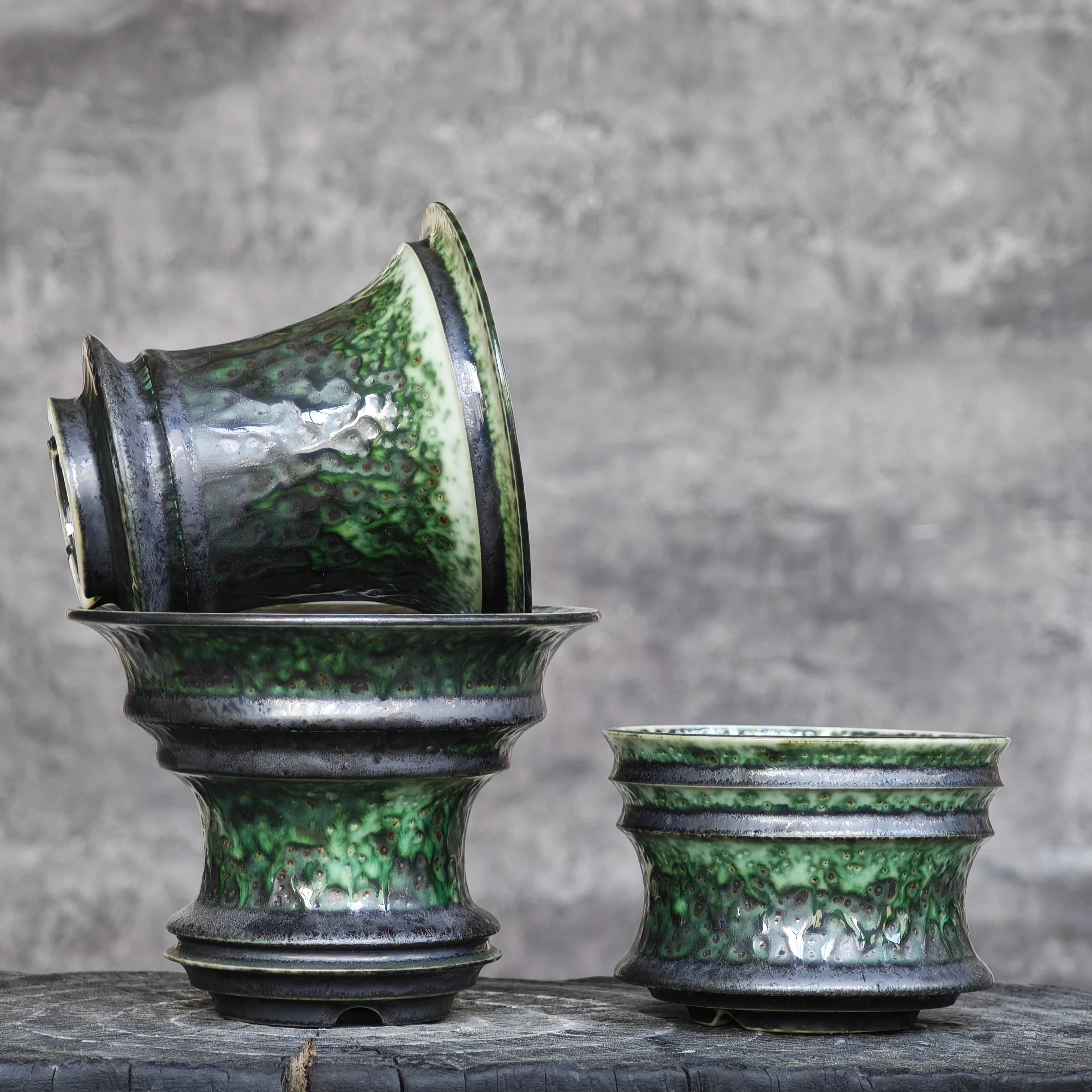 Small root flower bonsai, succulent cactus special breathable and durable handmade green pottery pot