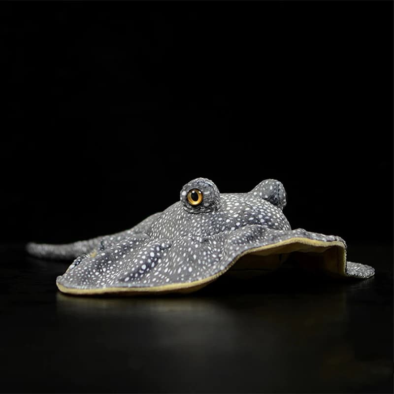Aquatic Animal -Bionic Manta Ray Stingray Toy Relief Desktop Decoration Sea Creature Spotted Eagle Ray Carfts Christmas Gift