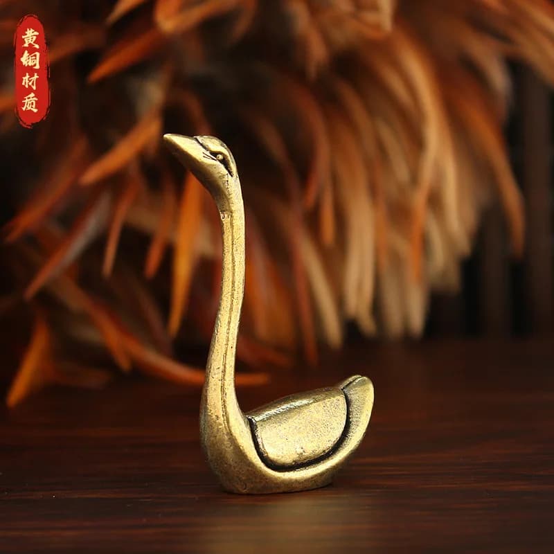 Copper Light Luxury Swan Wine Rack Ornament