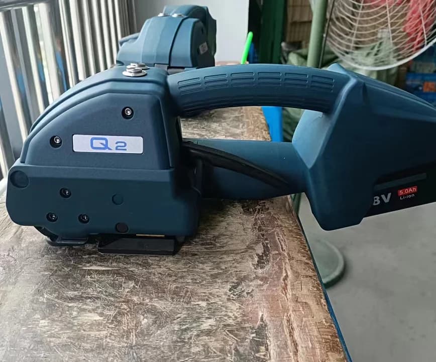 PP PET Q1 Q2 Q2L Fully Automatic Strapping Tools Packaging Machine PET PP Handheld Electric Plastic Baler With 13-16MM Belt Band