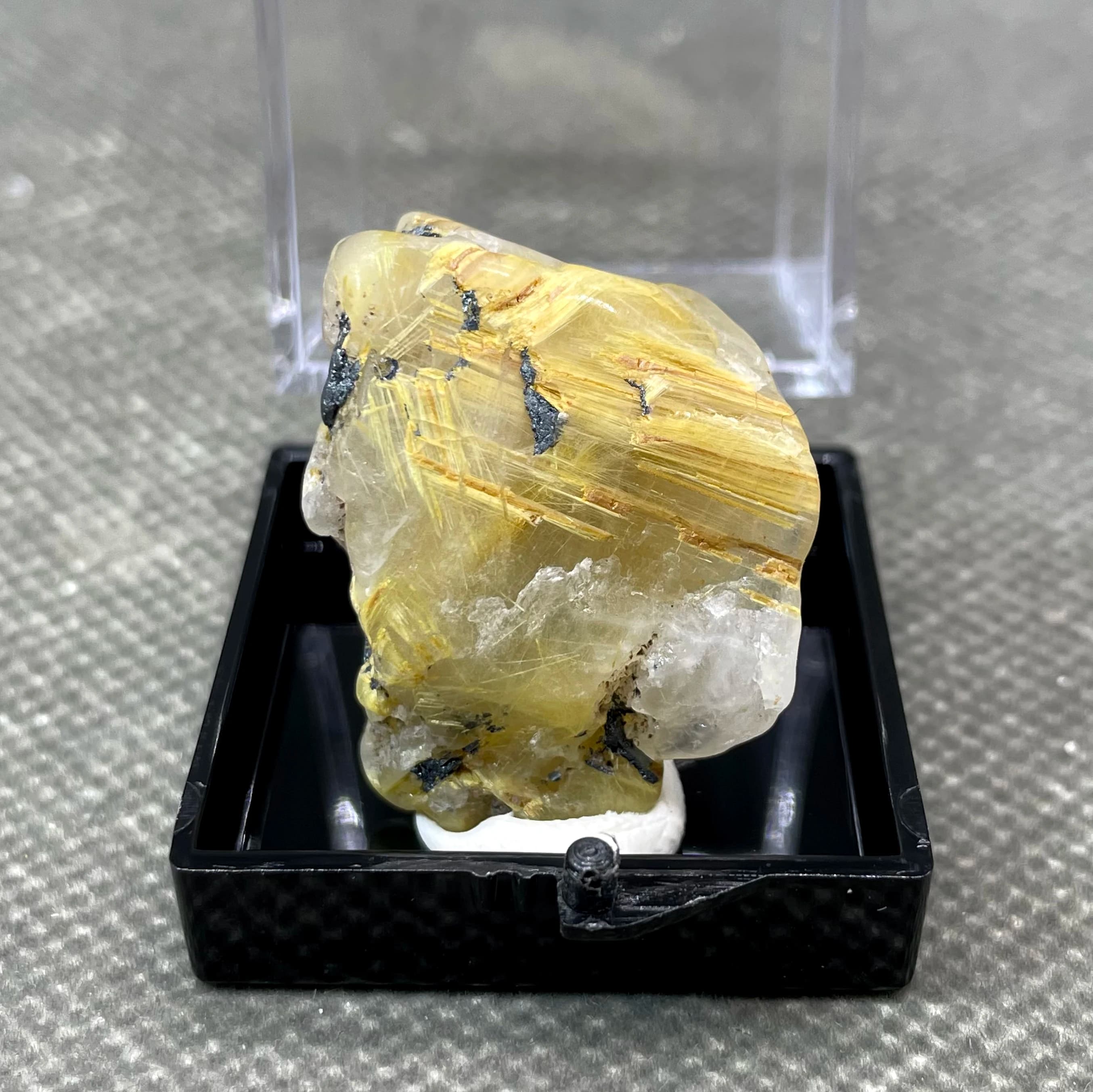 Natural Brazil Gold Rutilated Quartz Hair Crystal Mineral Specimen + box size 3.4cm + healing quartz crystals and stones rock
