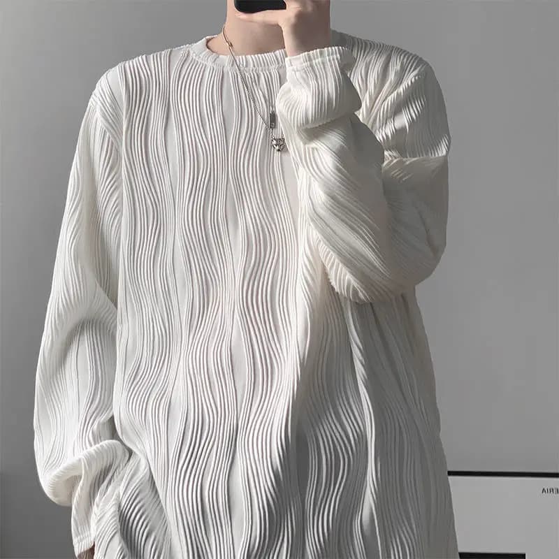 Autumn Long Sleeved T-shirt Loose Pleated Texture Top with Temperament Round Neck Pullover Casual Men's Wear