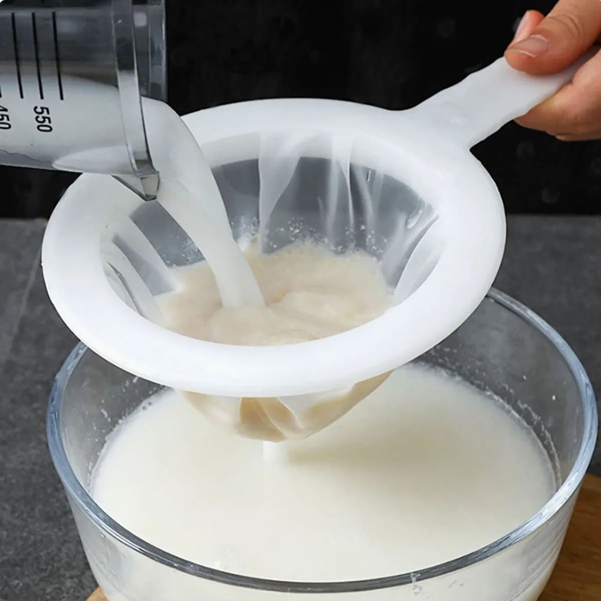 Soy milk strainer filter net, household ultra-fine, for juicing, a separator filter to sieve residues, a universal kitchen colan