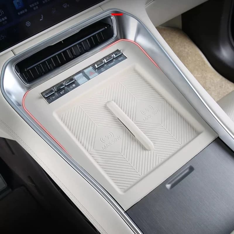 For DENZA N9 Central Control Full Coverage Wireless Charging Silicone Pad Anti-Slip Mat Car Interior Modified Accessories