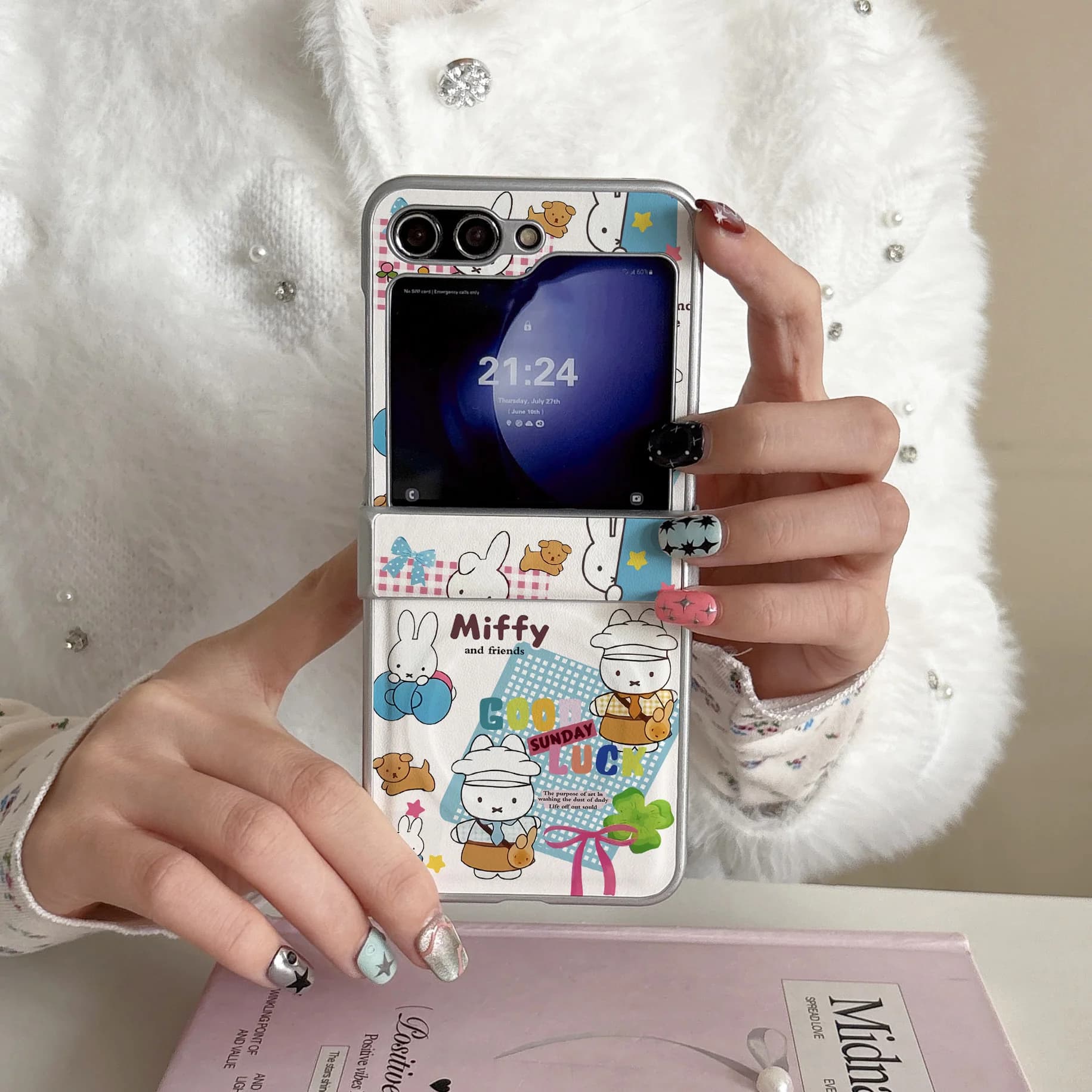 Kawaii Miffy Bunny Good Luck Print Flip Phone Case For Samsung Galaxy Z Flip 7 6 5 4 3 INS Cute Cartoon Style Shockproof Cover