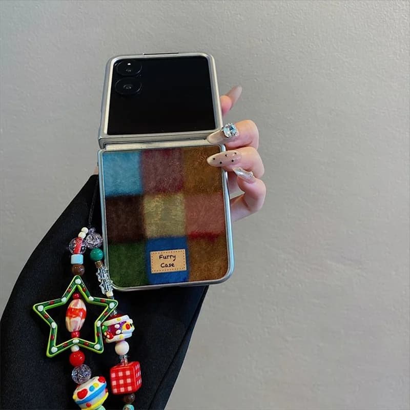 Fashion Flip Case For Samsung Z Flip6 Zflip5 Zflip4 3 / Xiaomi Mix Flip / Oppo Find N3 N2 Flip Cover With Wrist Chain Lanyard