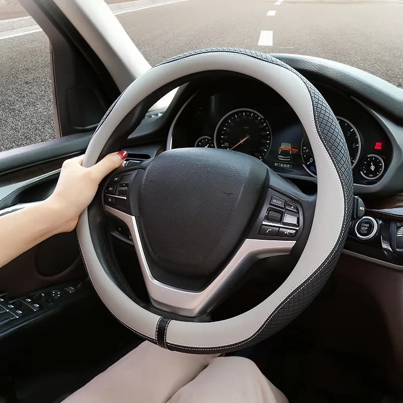 Leather Car Steering Wheel Cover Universal Steering Wheel Covers Car Accessories Interior Non-slip Steering Wheel Grip O/D Type