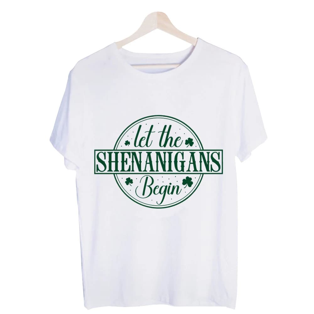 Men's Shamrock Slogan Graphic Tee, Short Sleeve Crew Neck T-Shirt for St. Patrick's Day Celebrations and Casual Wear