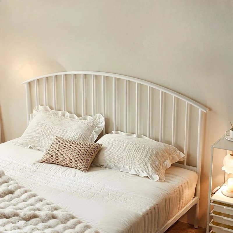 Minimalist Cream-Colored Iron Bed: Delicate Frame Creates Airy Feel for Small Bedrooms, Blends into a Soothing & Cozy Retreat