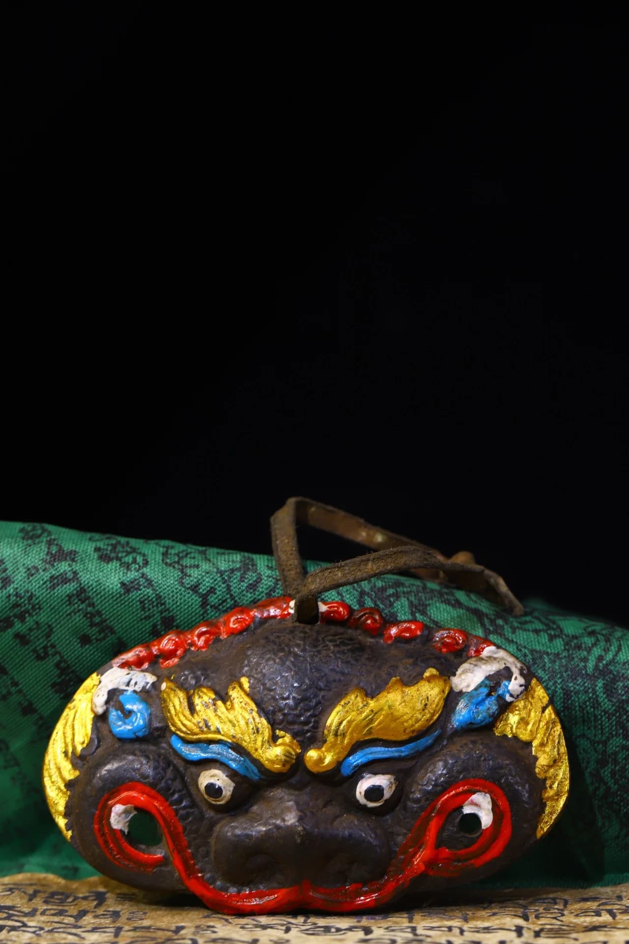 3"Xizang Folk Old Bronze Painted Cinnabar GARUDA Garuda Dhwaja Head Mask Amulet Pendant Town House Exorcism
