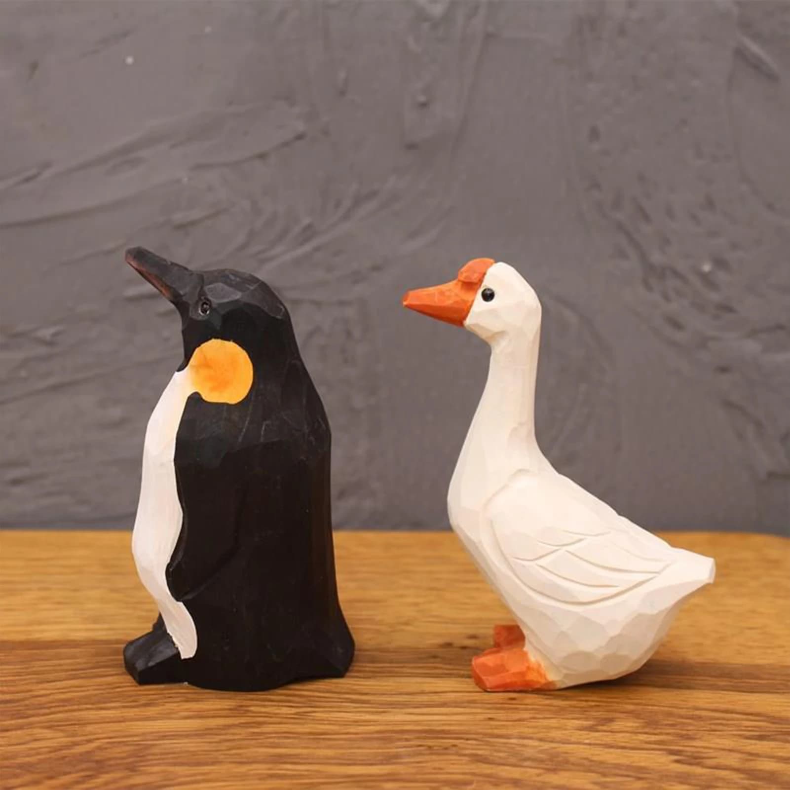 White Goose Wood Statue Penguin Figure Lovers Holiday Gift Handmade Natural Craft Toys Desktop Home Decoration Creative Statue