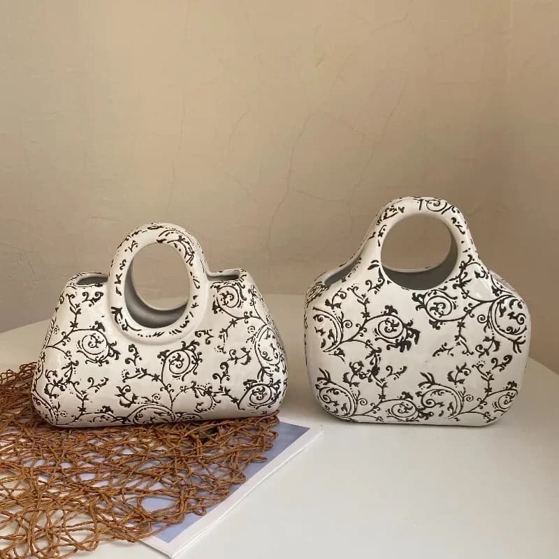 European retro patterned ceramic vase,handbag shaped vase,hydroponic vase,suitable for home desktop and living room decoration