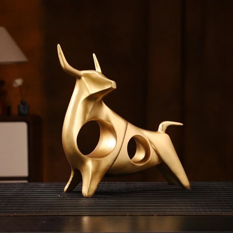 1Pcs Golden Bull Cattle Resin Decoration Modern Abstract Geometric Taurus Sculpture Home Accessories Gift Statue