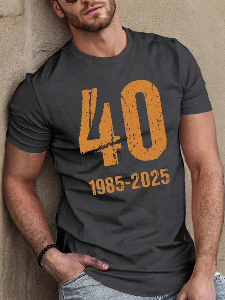 40th Birthday 1985-2025 Comme morative pattern design -100% cotton summer short sleeve casual O-neck printed men's T-shirt.