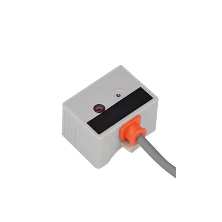 Inductive Sensor CE30 Series with NPN/PNP Output for Object Detection