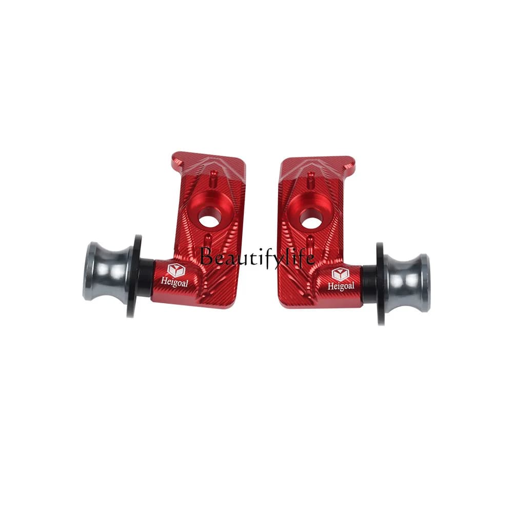 Applicable to YAMAHA MT07 modified accessories, the starting nail screw is installed at the position of the chain adjuster