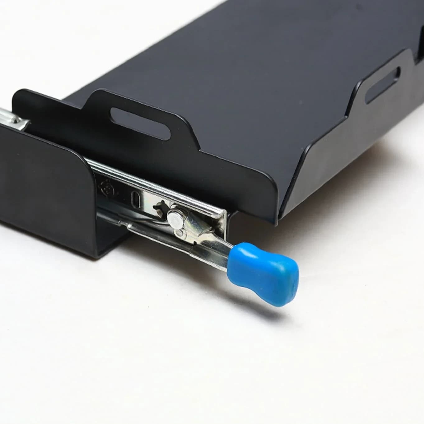 Coolride High Quality Portable Refrigerator Slider Car  Ex-factory Price Solid  Between 40L and 60L
